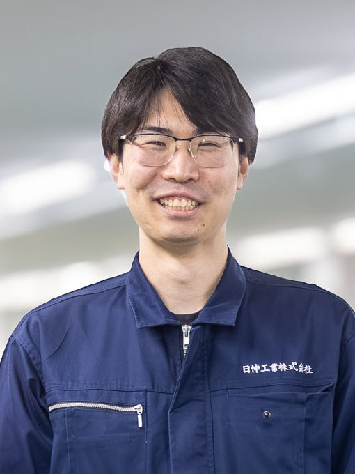 組立部門主任・先輩